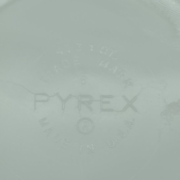 Pyrex Sandalwood 473 1 Quart Casserole Dish White Leaves on Tan - Picture 7 of 11